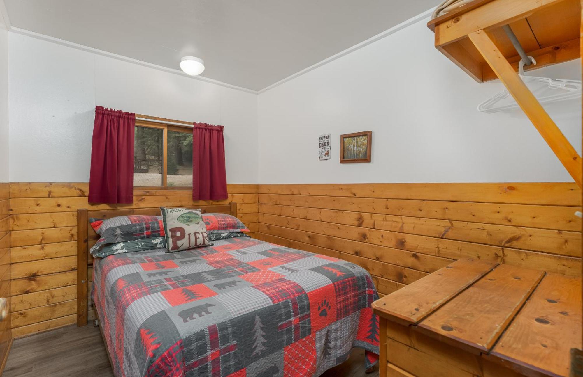 Bear Paw Lodge & Vacation Homes Vallecito المظهر الخارجي الصورة