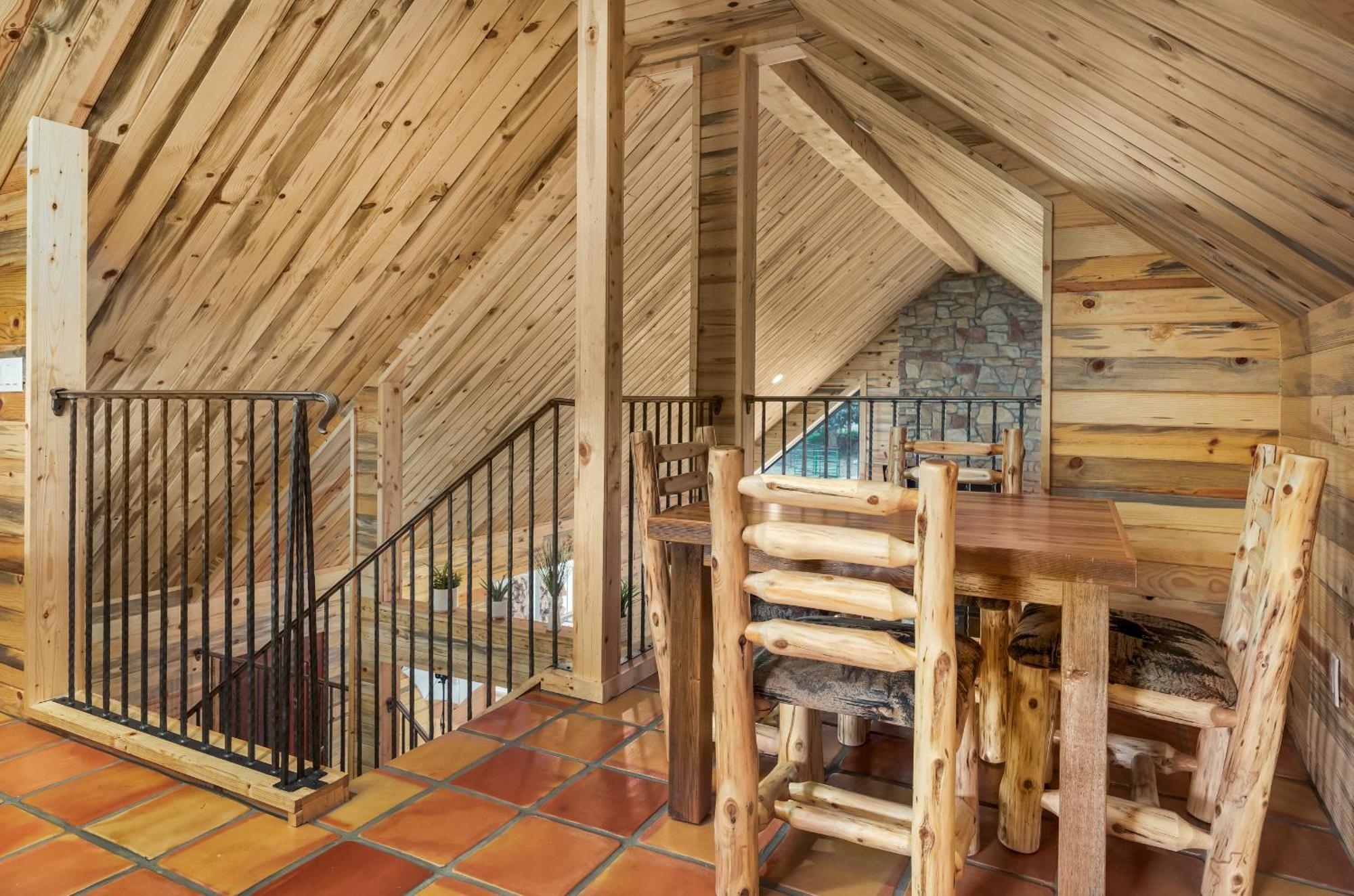 Bear Paw Lodge & Vacation Homes Vallecito المظهر الخارجي الصورة